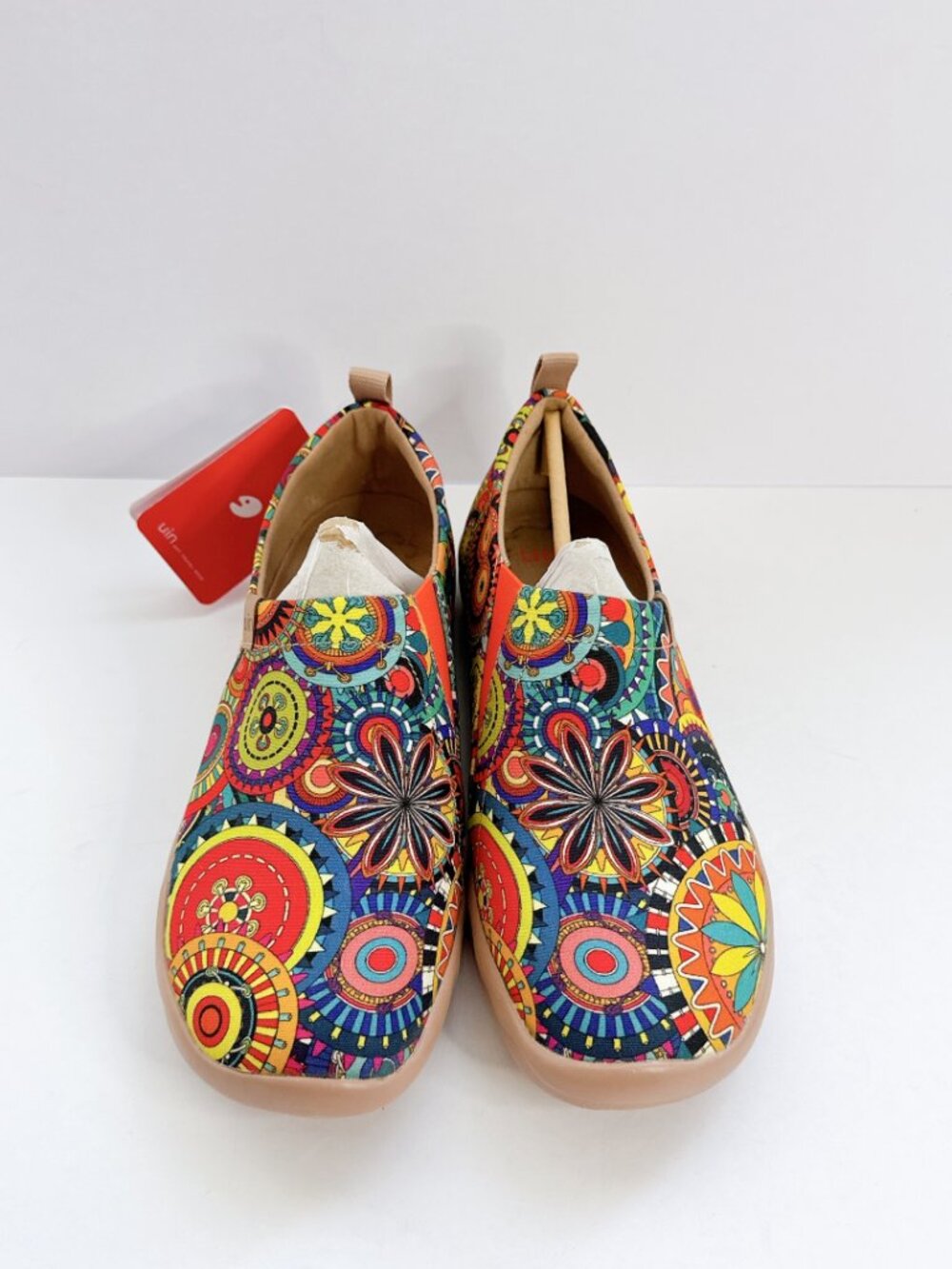 Womens NWT Size 9.5 UIN Slip On Shoes Canvas Comfortable Loafers Floral Blossom